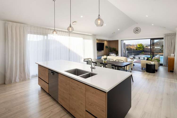 20 Mike Smith Drive Cambridge_16