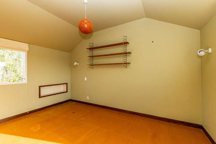 10 June Street Highfield_16