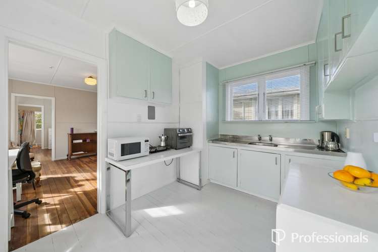 67 Tasman Road Otaki Beach_3