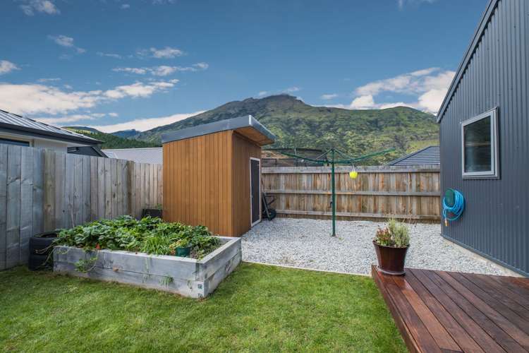15 Myles Way Lower Shotover_20