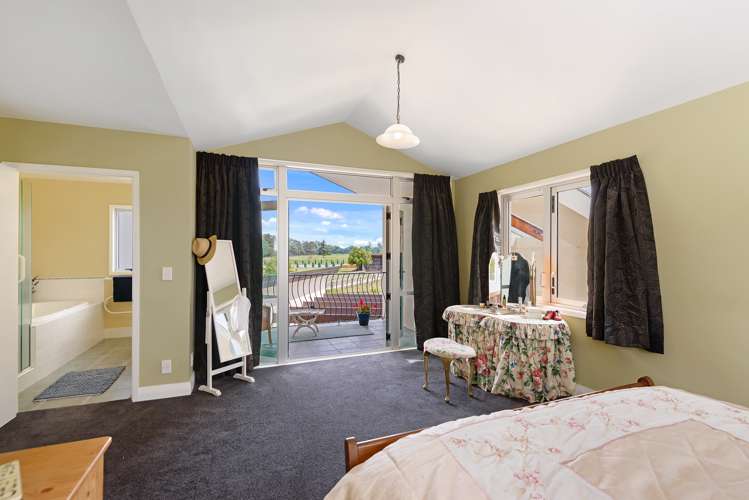 591 Ridgens Road Darfield_15