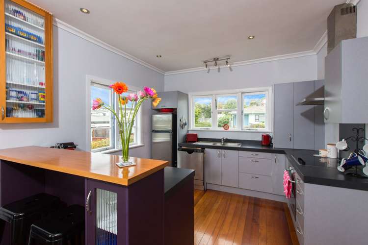1/2 Riverview Road New Lynn_1