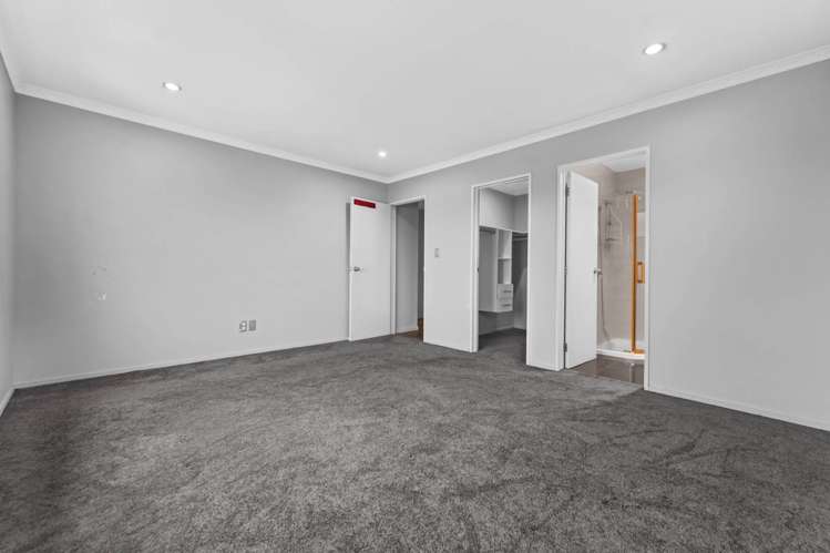 73C Robert Skelton Place Clendon Park_15