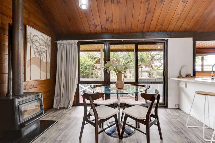 59 Exeter Crescent Springvale_7