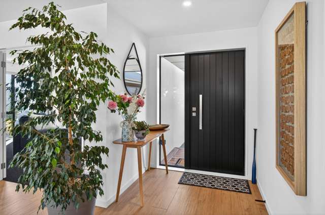 37 Suffolk Drive Kirwee_1