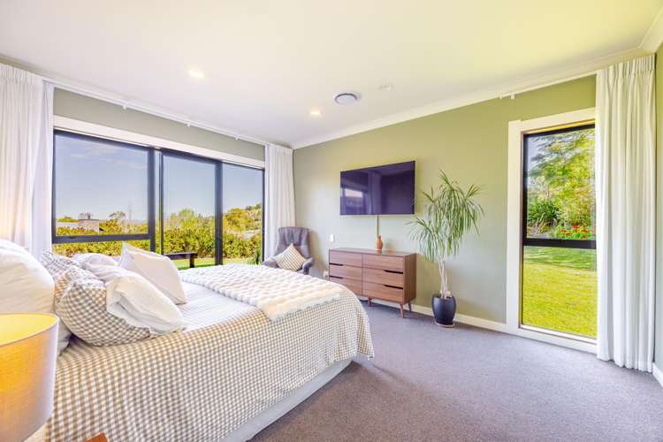 18 Lakeview Terrace Taradale_16