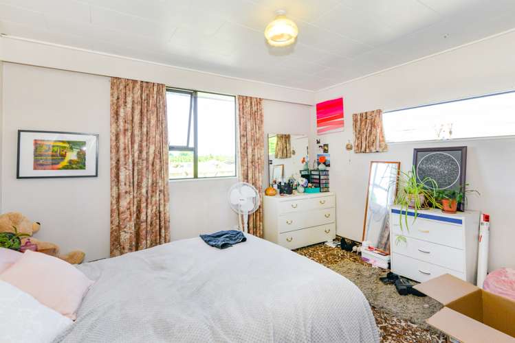 1458 Southland Road Longlands_13