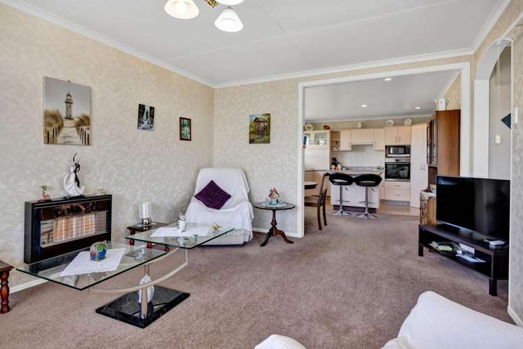 132 Fairfield Road Hawera_13