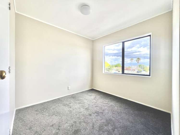 1/49 Trimdon Street 2334_5