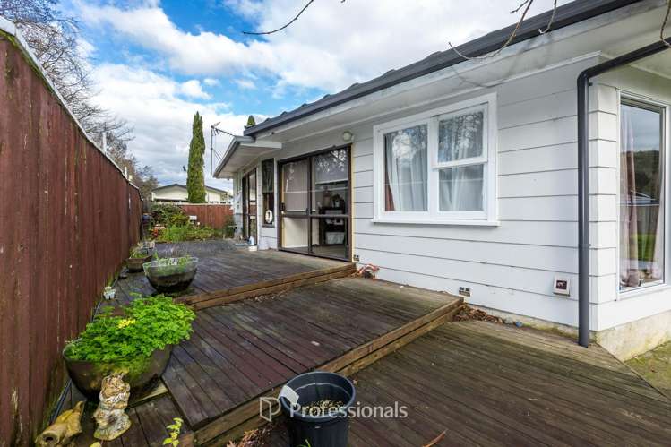 8 Longfellow Street Trentham_18