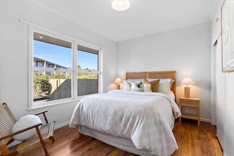 1&2/34 Evelyn Place Hillcrest_22