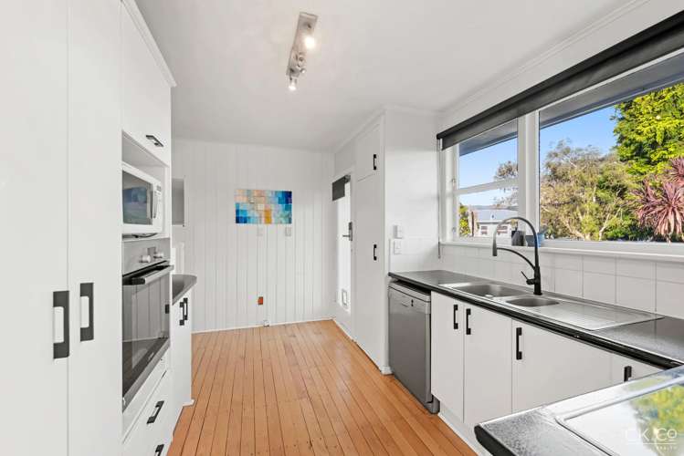 24 Longfellow Street Trentham_5