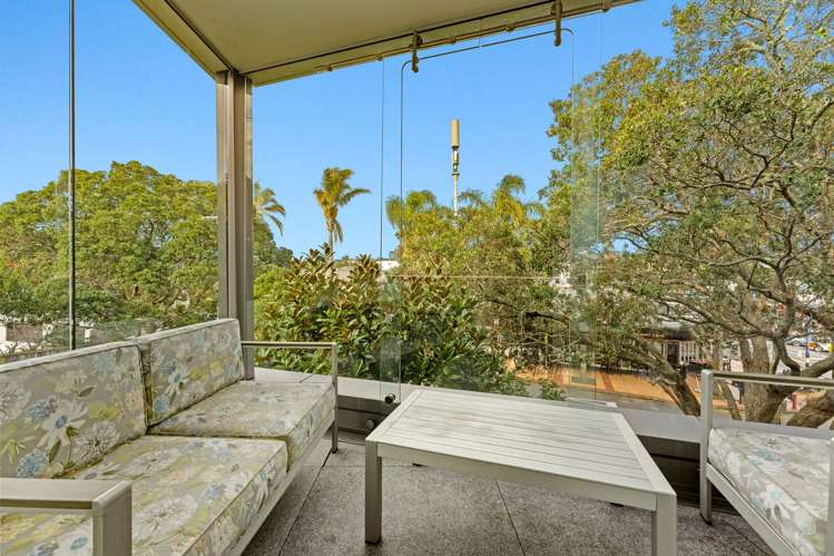 441c Beach Road Mairangi Bay_10