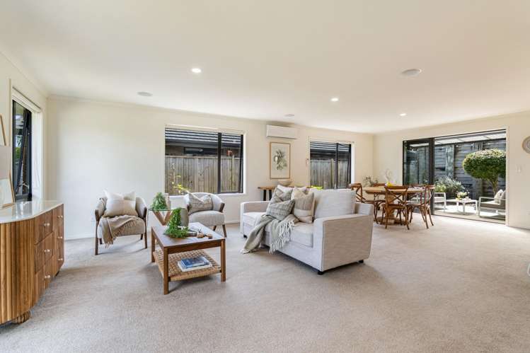 8 Cannon Street Red Beach_12