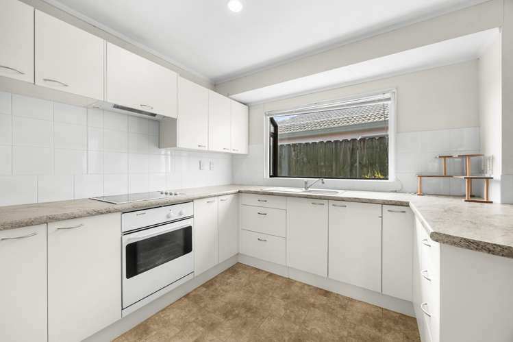 109 Pooks Road Ranui_10