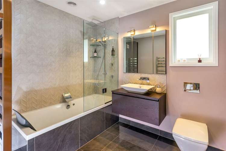 46 Eastglen Road Glen Eden_12