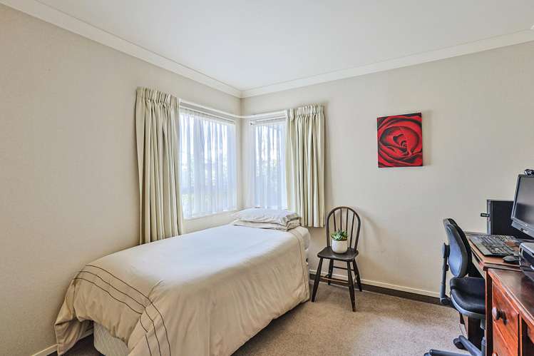 14 Pinotage Drive Greenmeadows_12