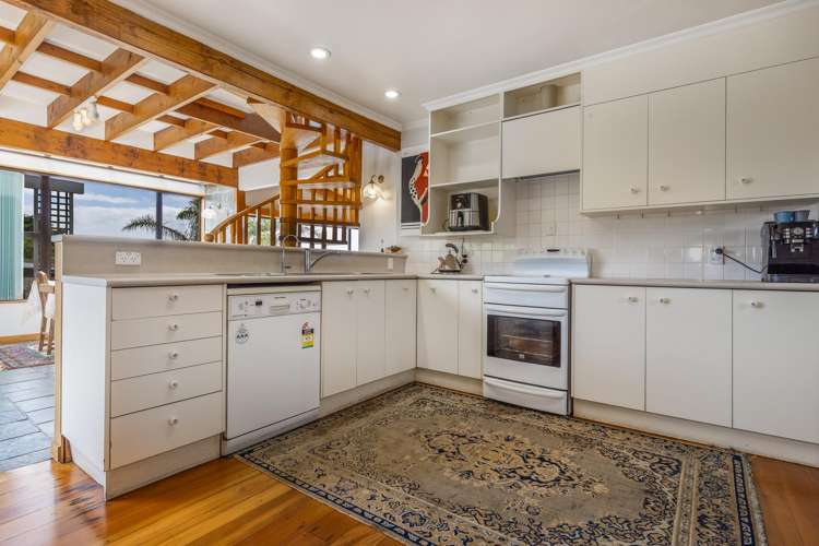 5 Miro Road Raumati South_2