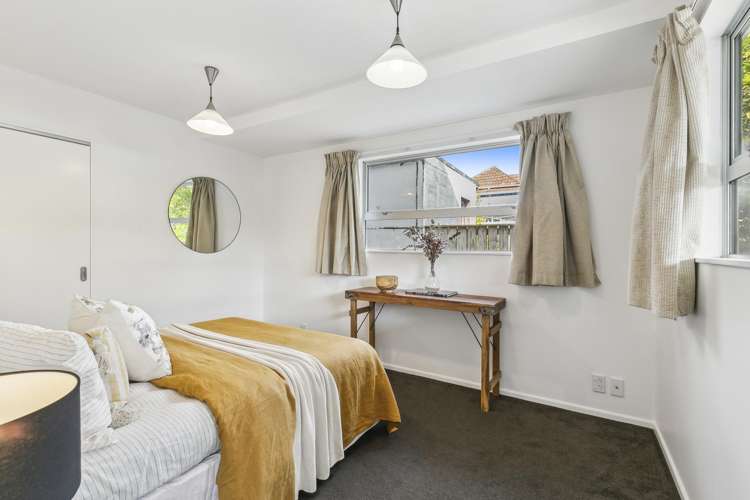 51b Herald Street Berhampore_11