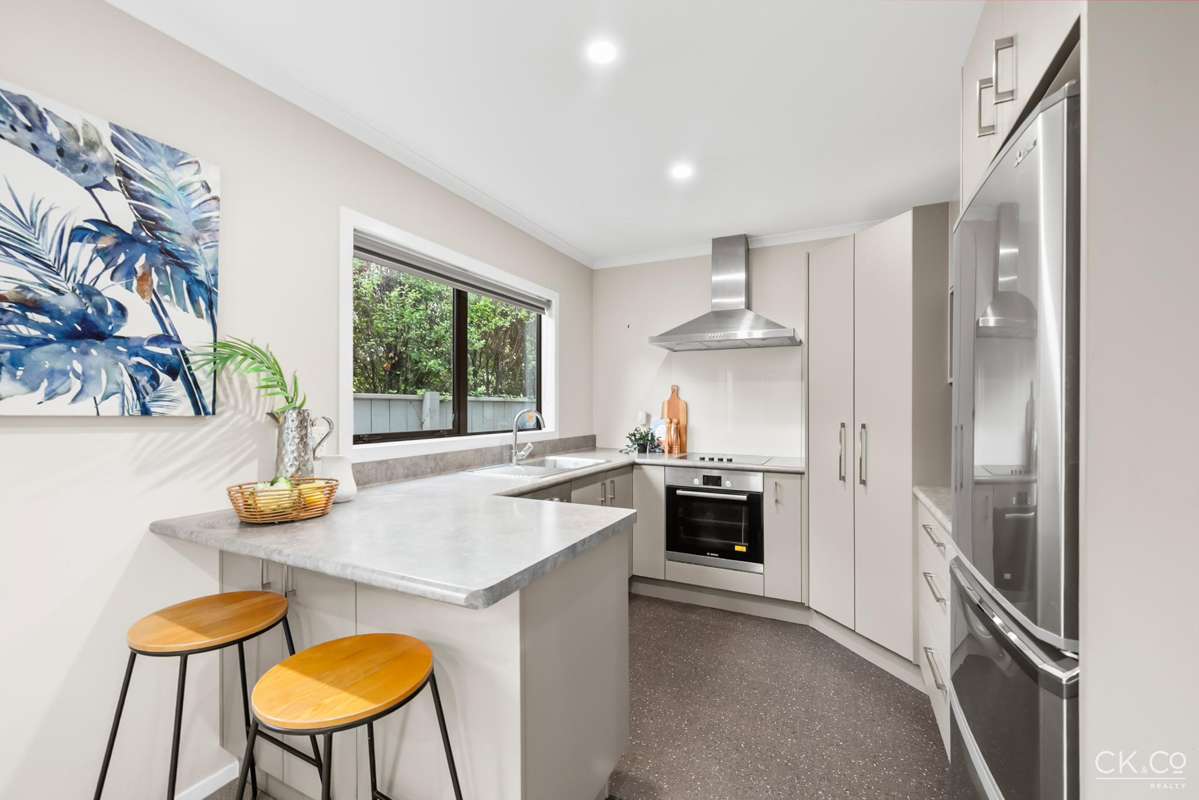 32A Dowling Grove_1