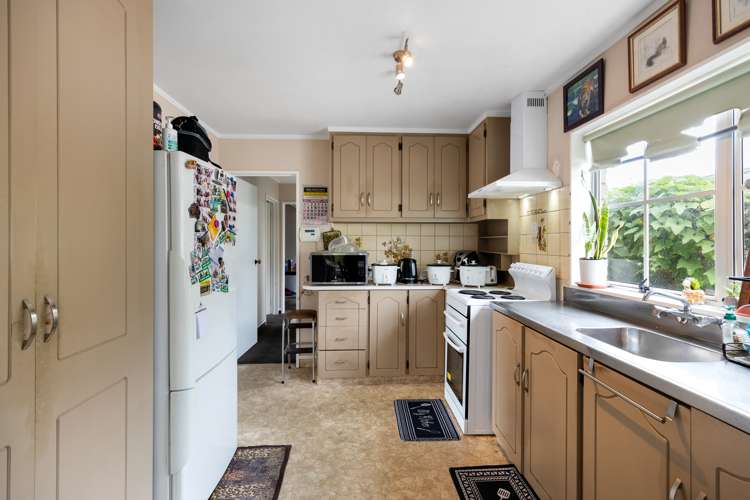 2/165 River Road Hamilton East_8