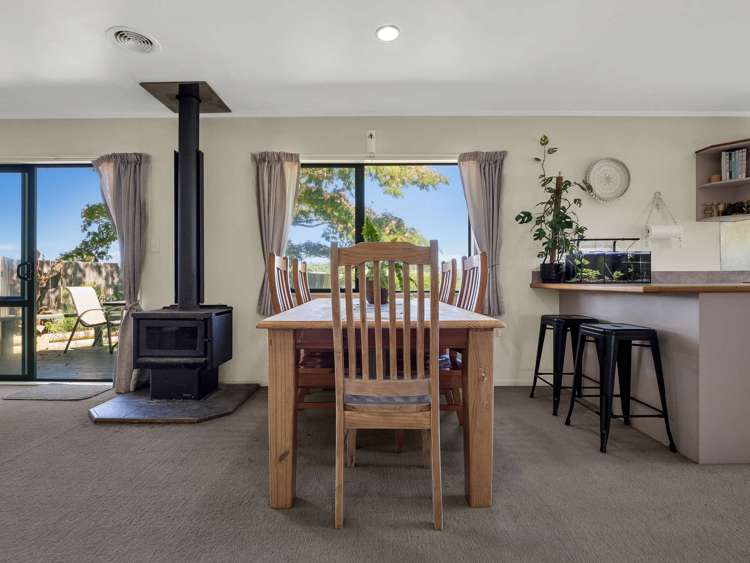 14 Bronte Place Owhata_3