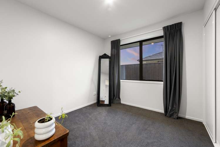 3 Swan Way Rolleston_12
