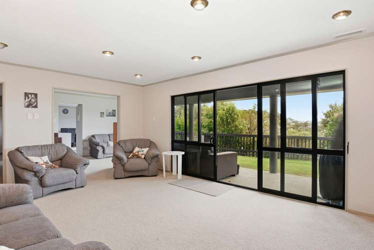2/18 Sailmaker Close Whitby_17