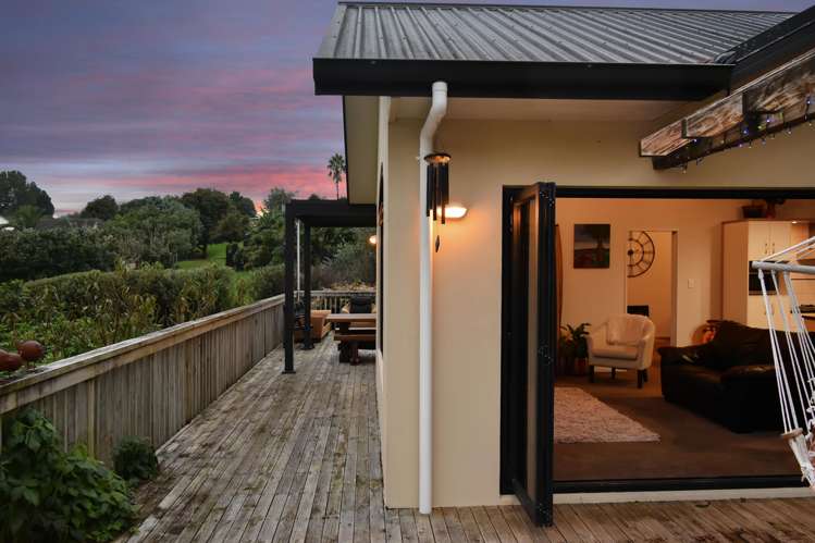 14 Tupelo Place Ohauiti_85