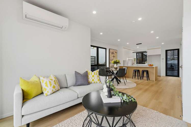 Lot 5/137 Moore Street Hillcrest_1