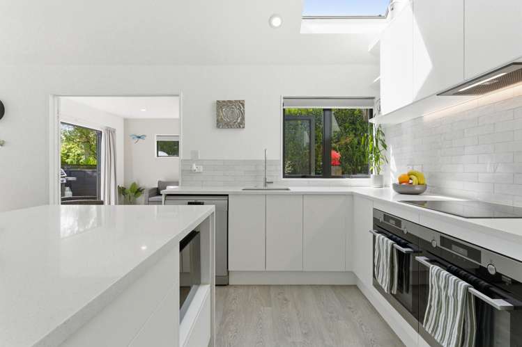 32 Byblos Place The Gardens_9