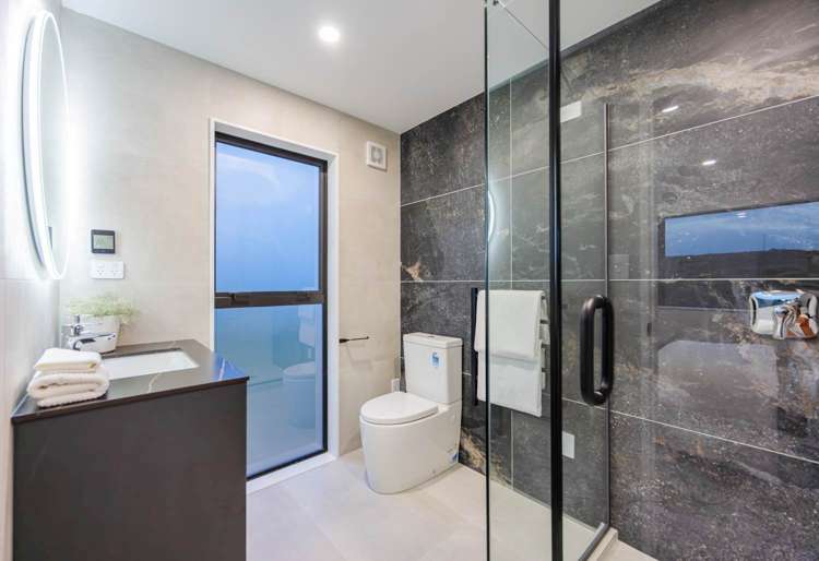 7 Pakirikiri Street Long Bay_23