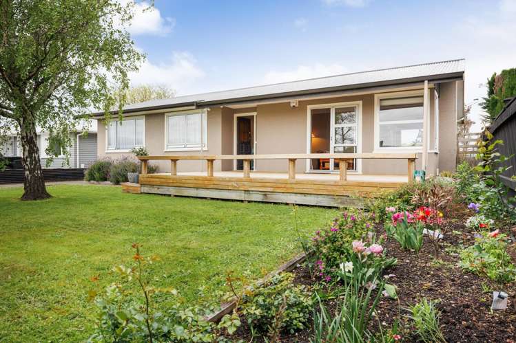 36 Karamea Crescent Kelvin Grove_1