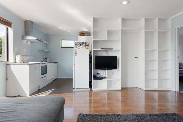 14A Church Road Pukete_4