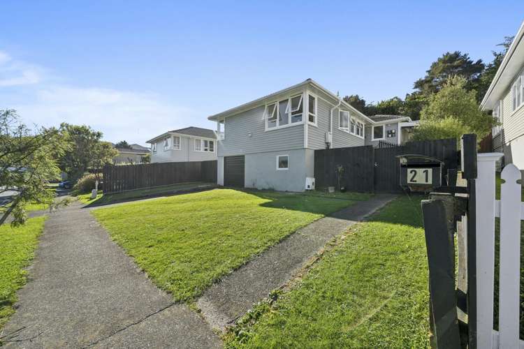 21 Pencarrow Crescent Wainuiomata_1