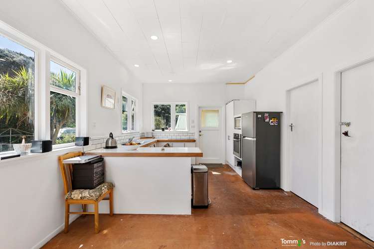 72 Happy Valley Road Owhiro Bay_2