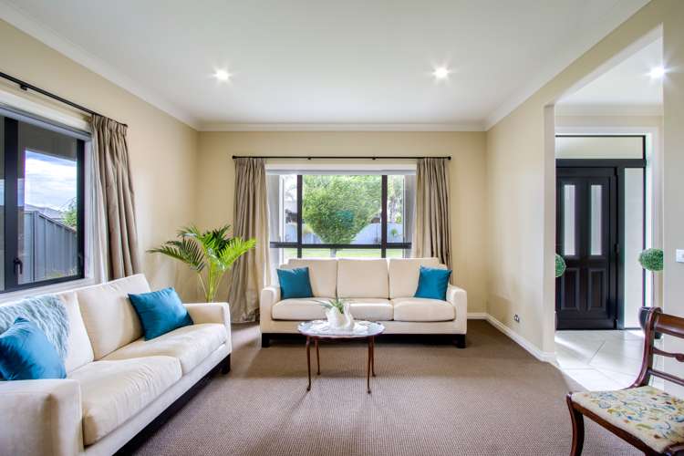 3 Portland Place Poraiti_3