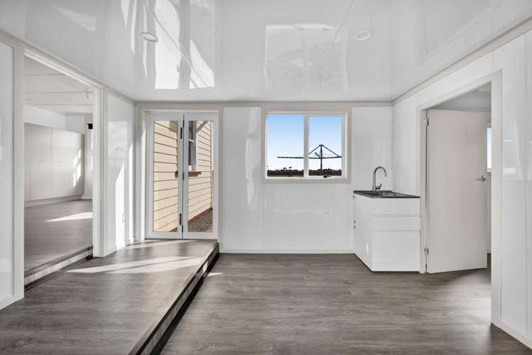 39 Auroa Road Otakeho_7