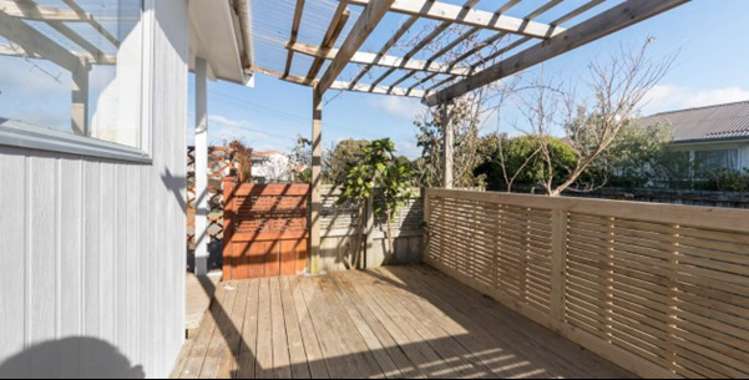 26 Tania Place Blockhouse Bay_10