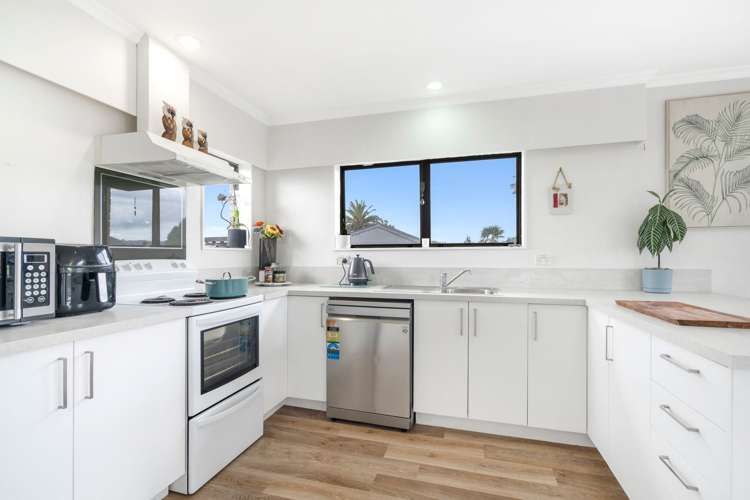 2A Takahe Street Tikipunga_5