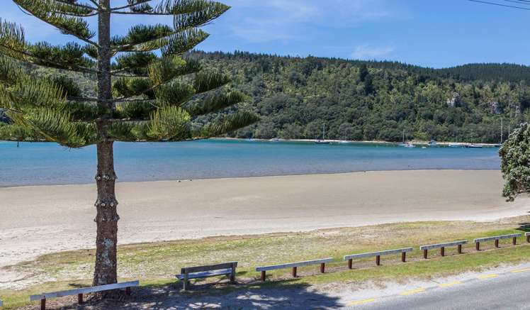 513a Beach Road Whangamata_51