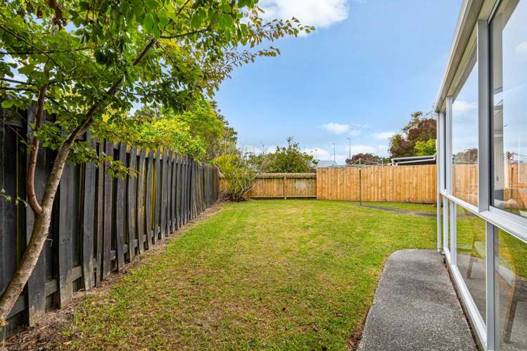 1/71 Florence Avenue Orewa_16