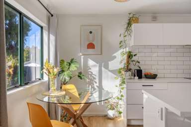 37A Meadowland Street_4