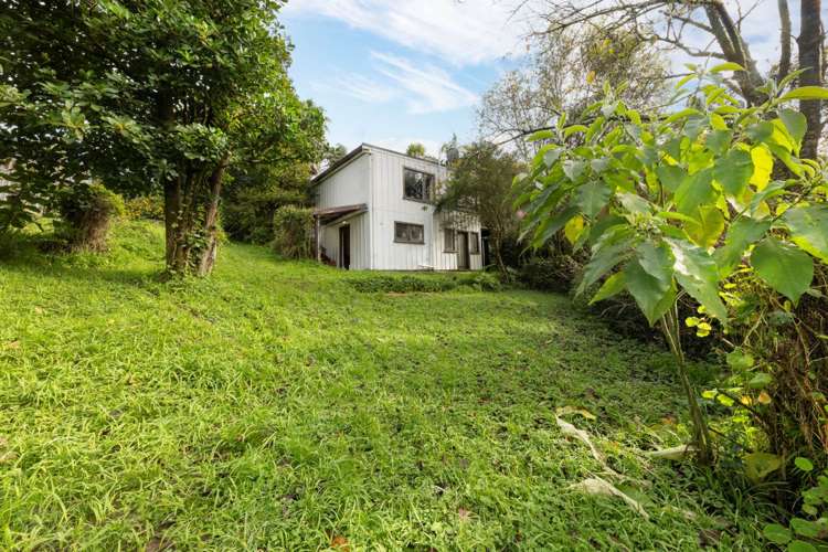 7 Fairmount Road Titirangi_15