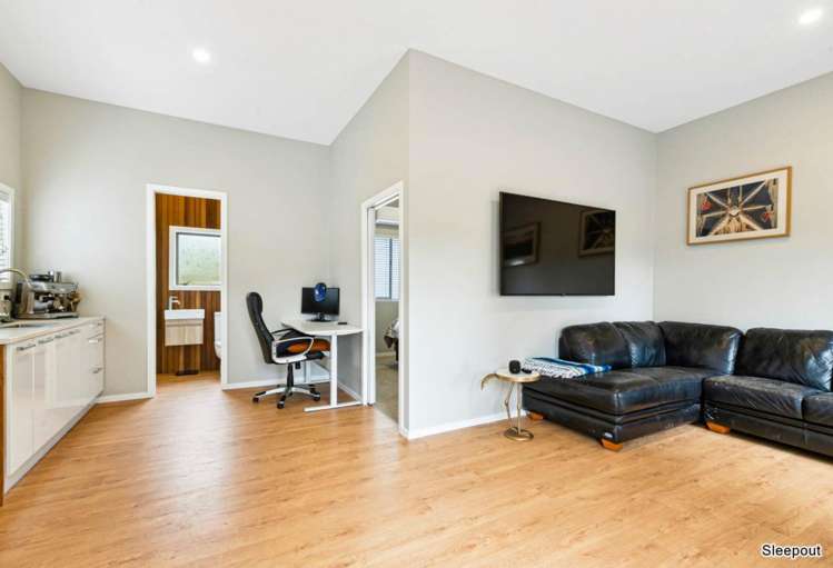 748 Dairyflat Highway Dairy Flat_13