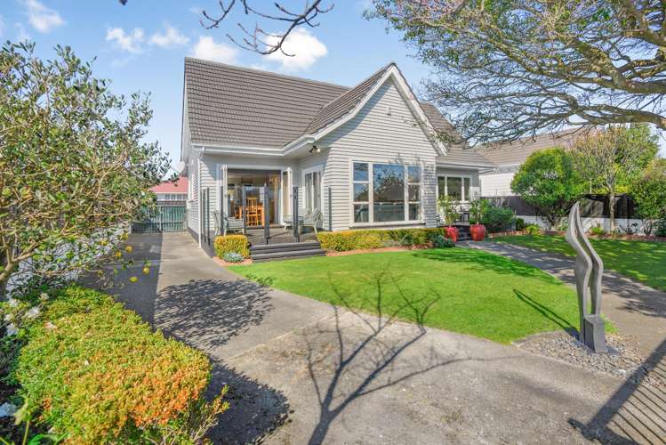 8 Bellevue Road Woburn_0