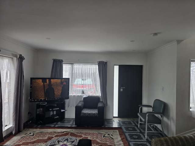 B/29 Kenderdine Road Papatoetoe_4