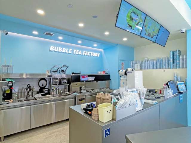 Shop D/33 Lorne Street City Centre_4