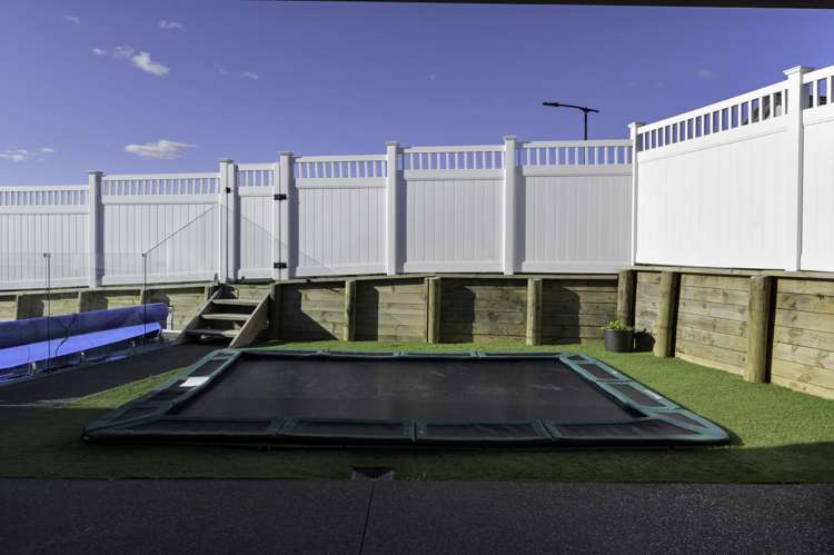 8 Dulverton Rise Flagstaff_21