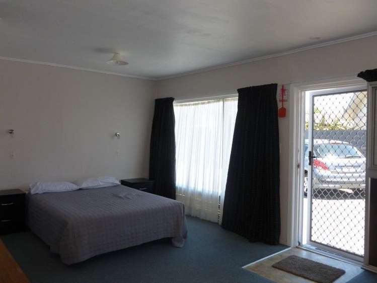 6/335 Kennedy Road Pirimai_2